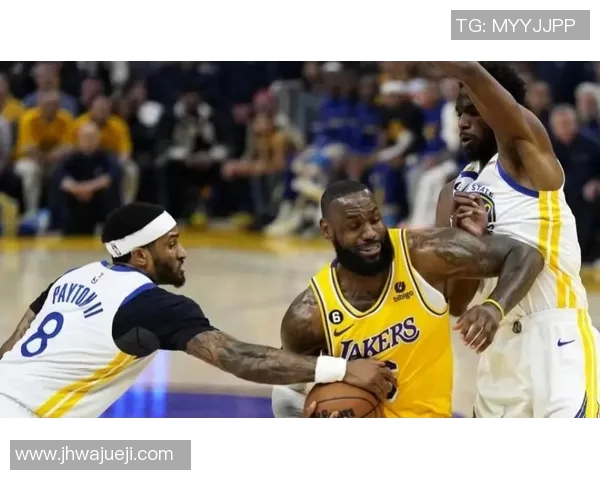 勇士队主场大胜湖人，开启新赛季好局